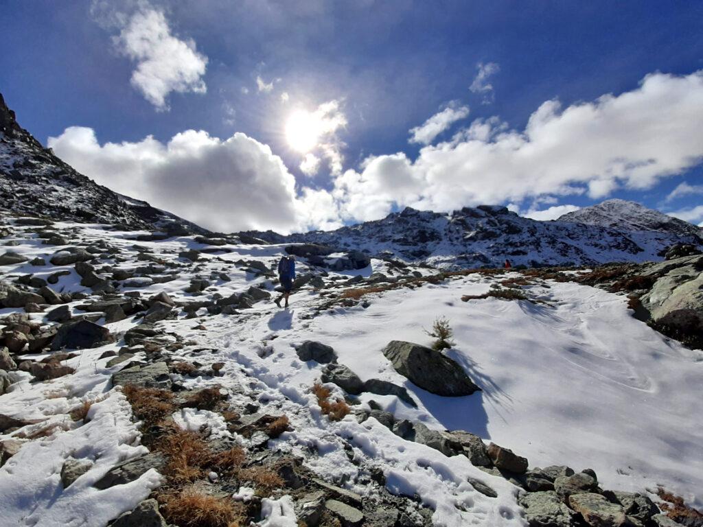 verso il Gran Lago si calpesta la neve