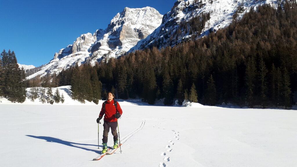 Alla fine mi sono fidato anch'io a passare in mezzo al lago