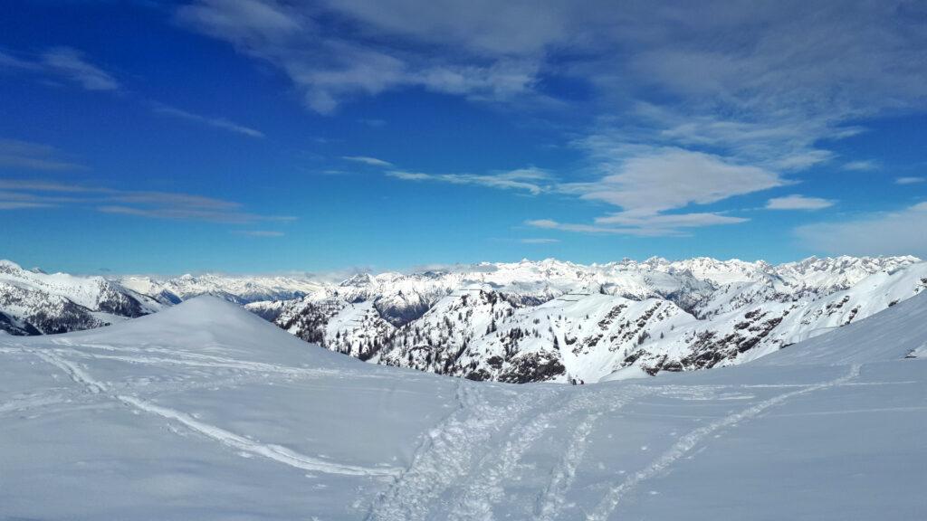 Panorama lungo la linea di discesa