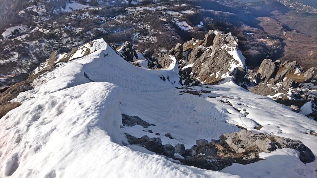 Ecco il punto da cui si attacca il Caimi lungo la discesa. Si vedono le tracce