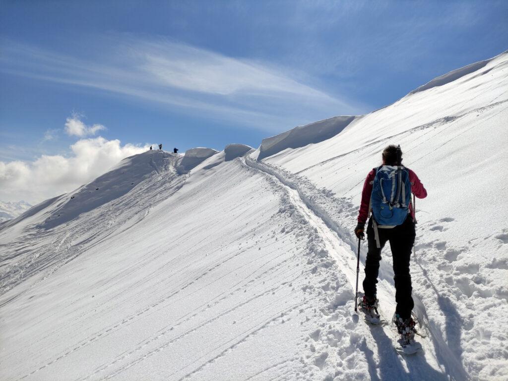 eccola la cima! pochi metri in traverso e siamo su