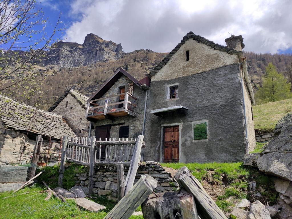 le belle case dell&#039;Alpe Solcio