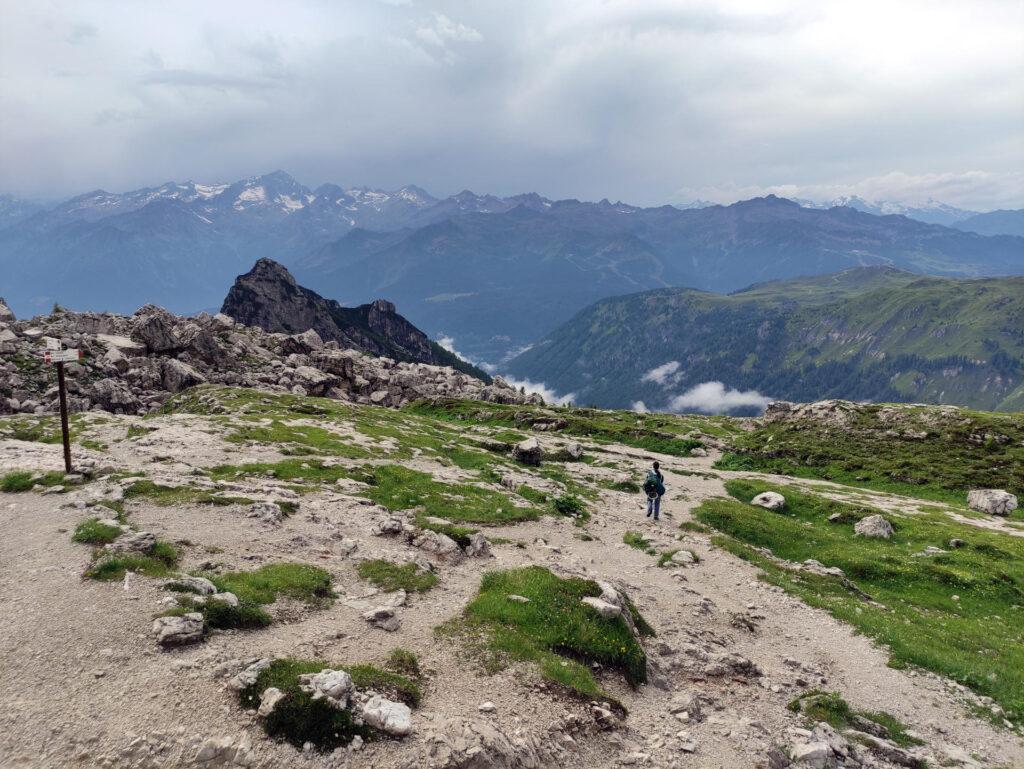 E via che si torna a valle, per fortuna senza prendere pioggia