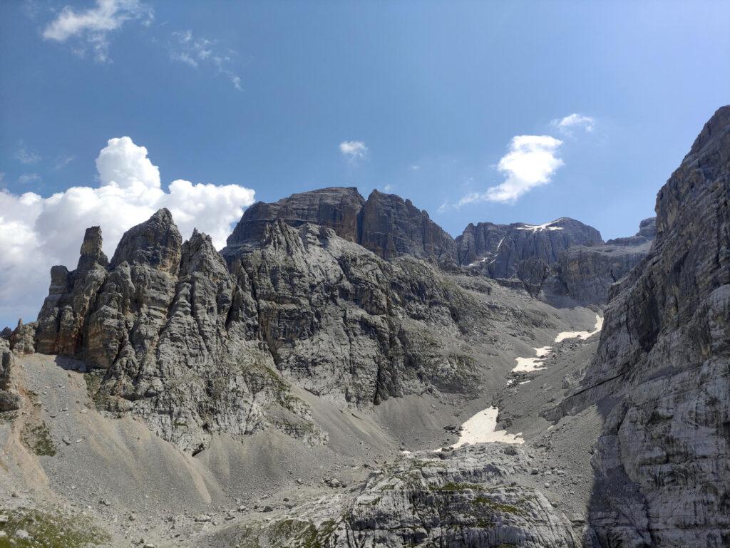 vista della parte sommitale della Val Larga