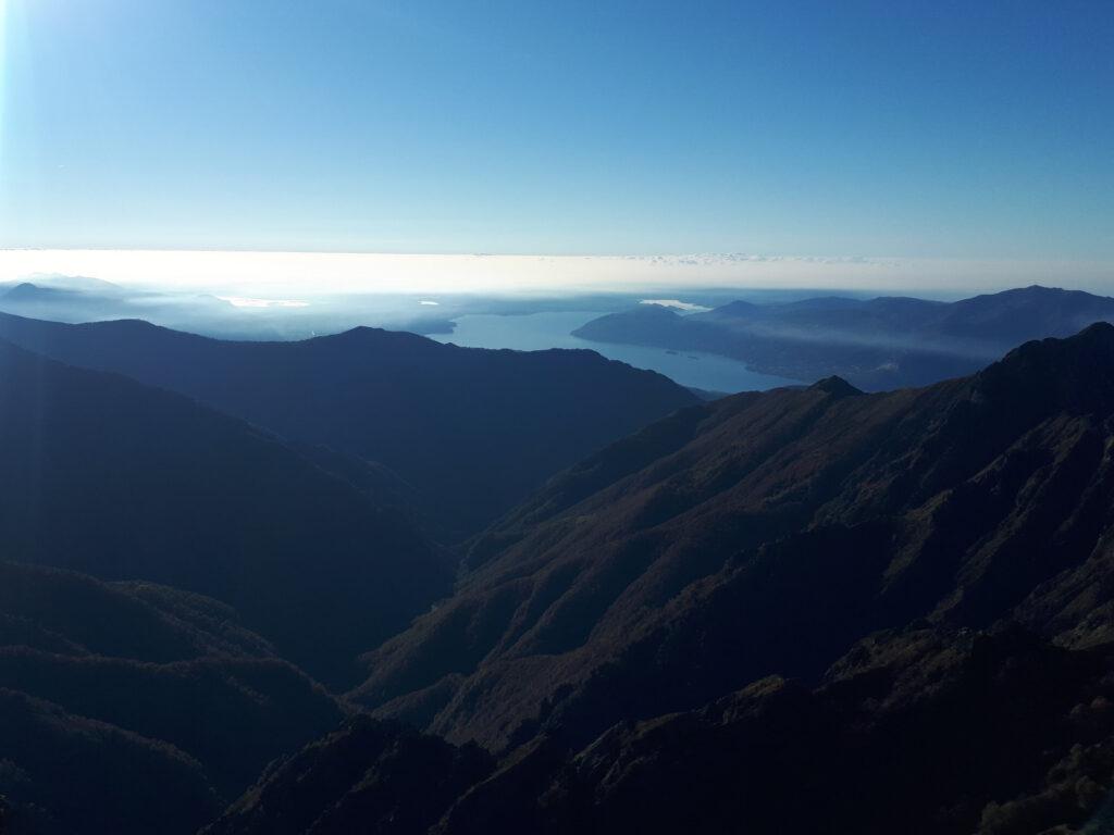 dalla Bocchetta di Scaredi guardando verso il Lago Maggiore