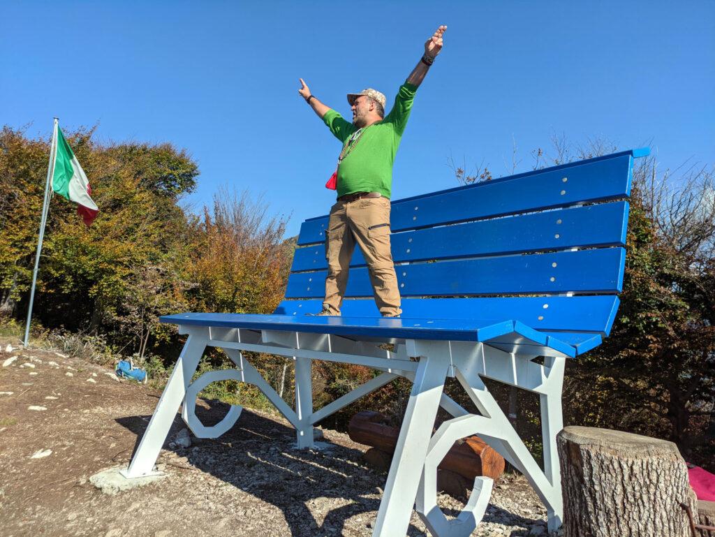 Marthy fa il pirla sulla big bench!