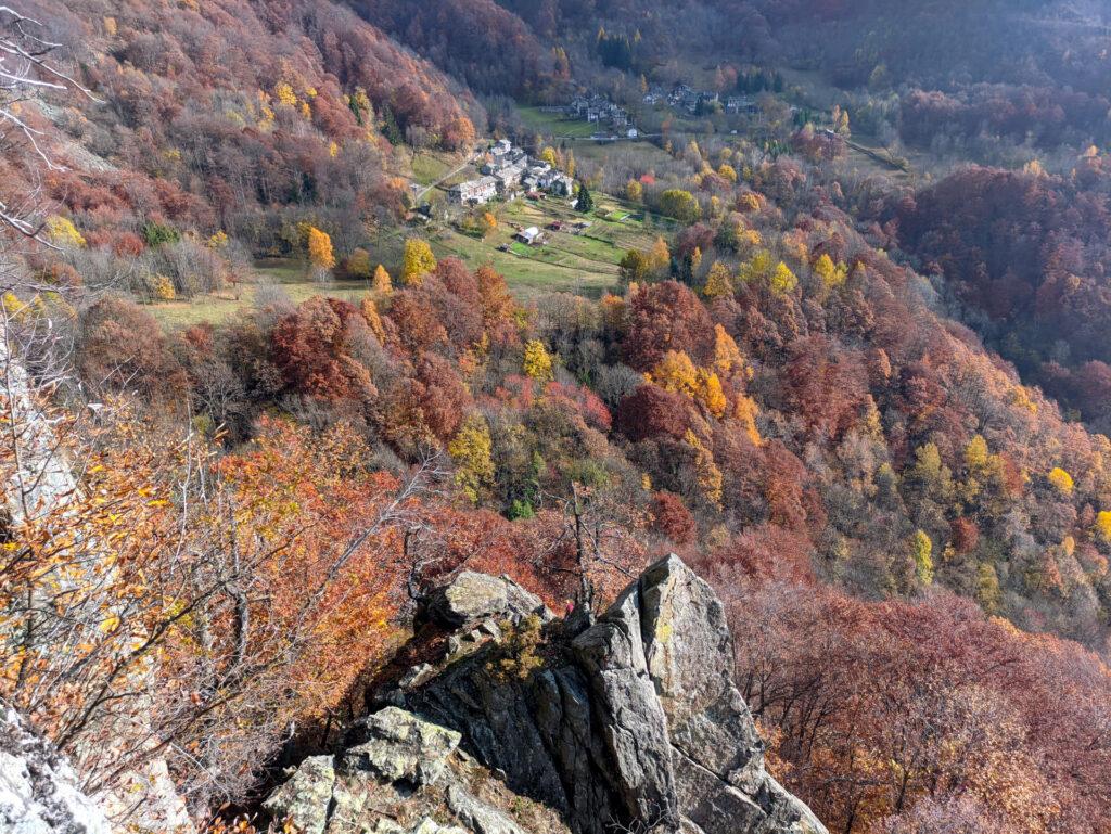 Un altro sguardo verso Lities dalla sosta del terzo tiro. I colori si accendono sempre più!