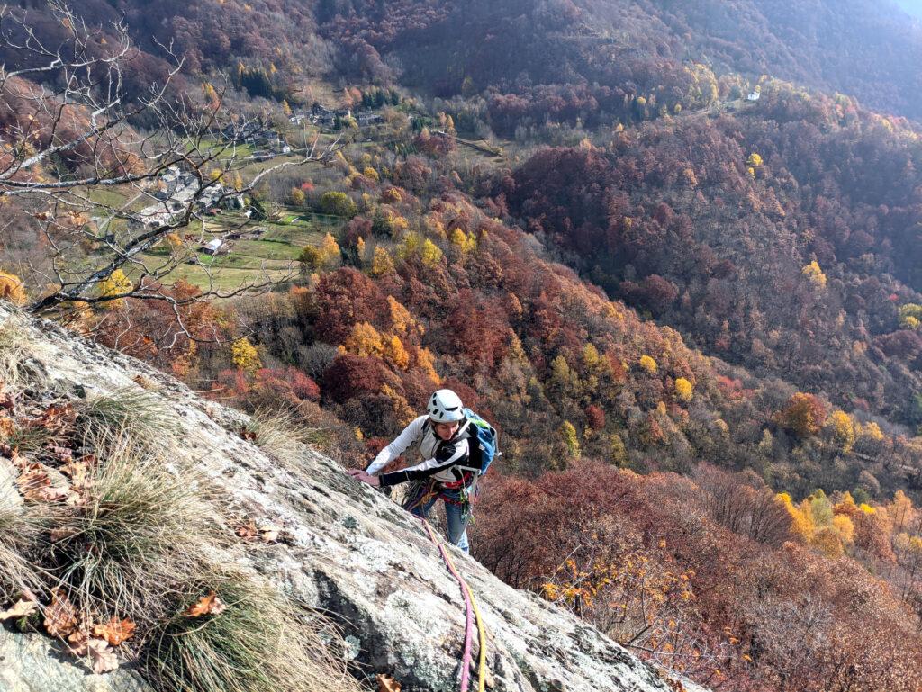 Erica esce dallo strapiombino del terzo tiro