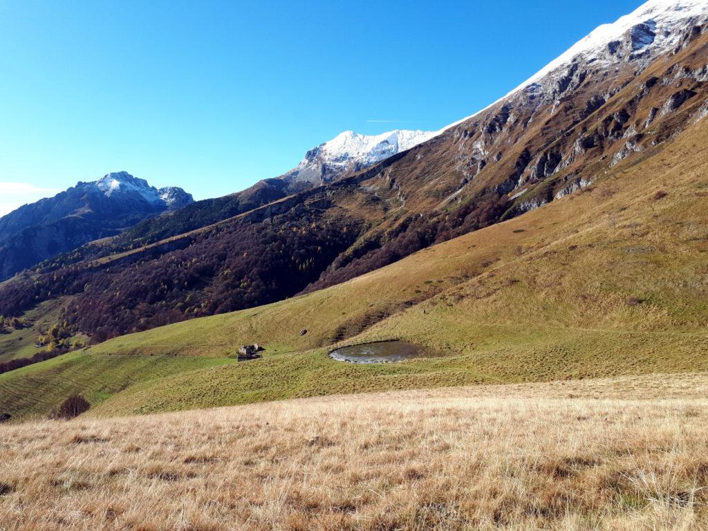 guardando verso la Grignetta e le pendici del Grignone