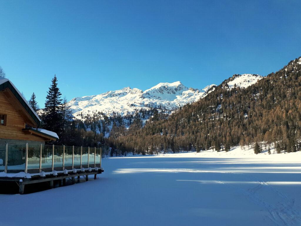 eccoci al Lago delle Malghette, dove non c'è praticamente nessuno