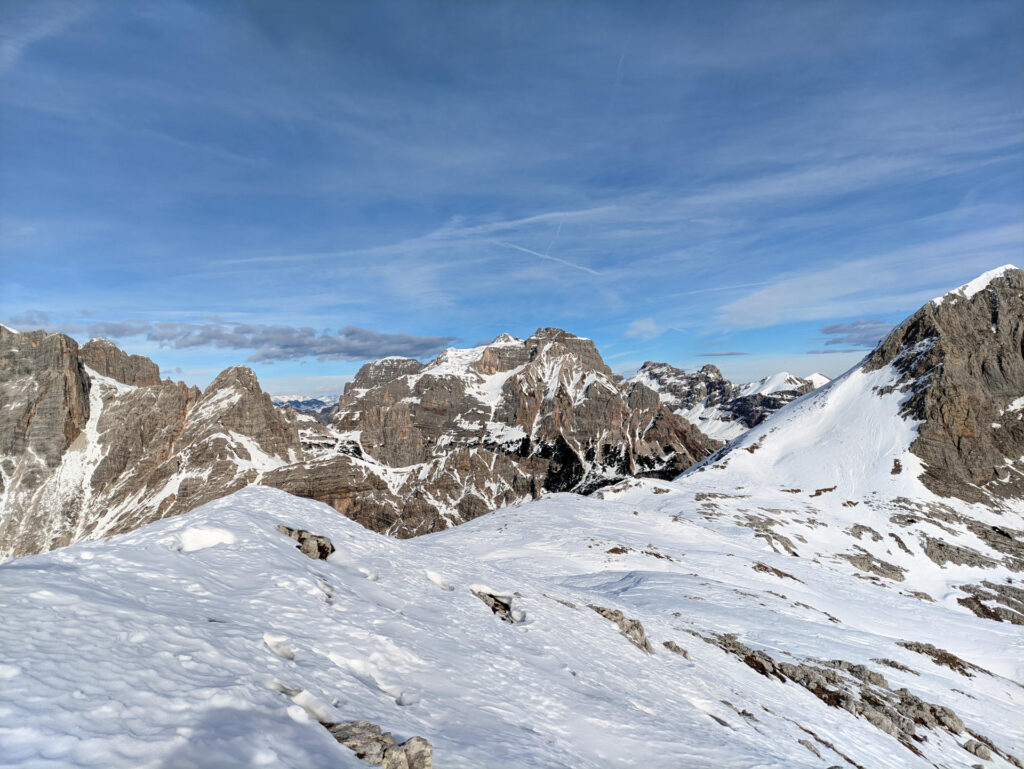 La vista verso il gruppo della Campa e il passo dei Lasteri