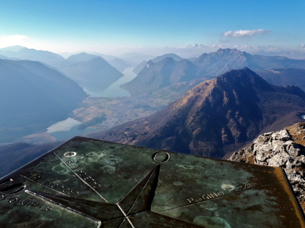 La bella vista verso Lugano dalla rosa dei venti