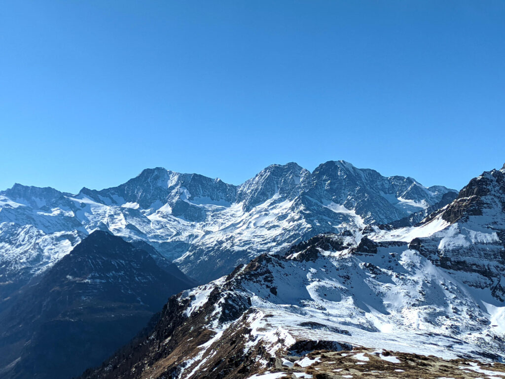 Zoom della Weissmeis, del Lagghinhorn e del Fletschorn