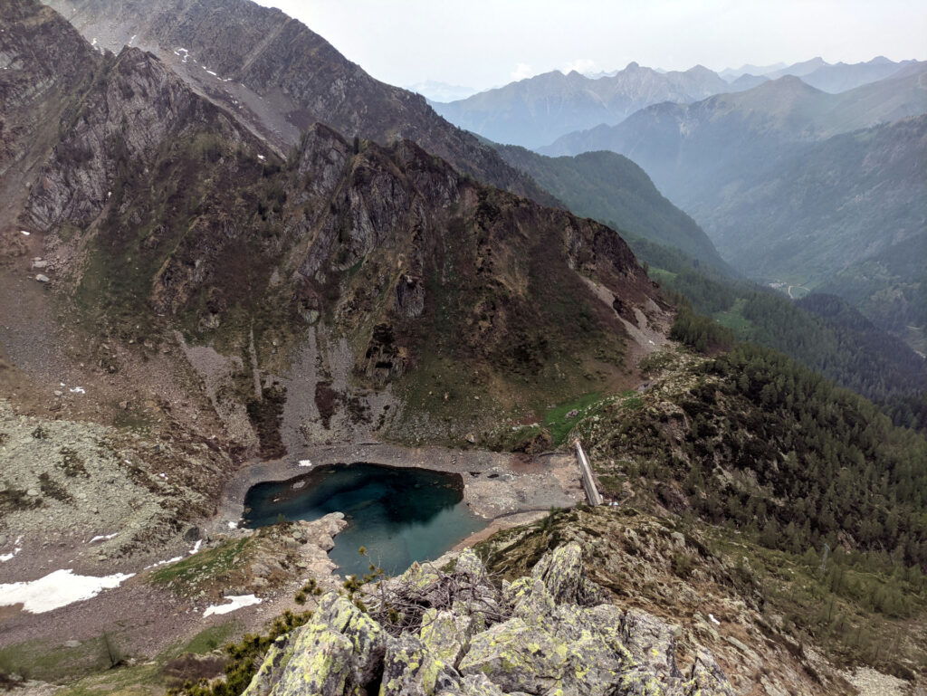 Il lago dei Frati, verso il quale decideremo di calarci