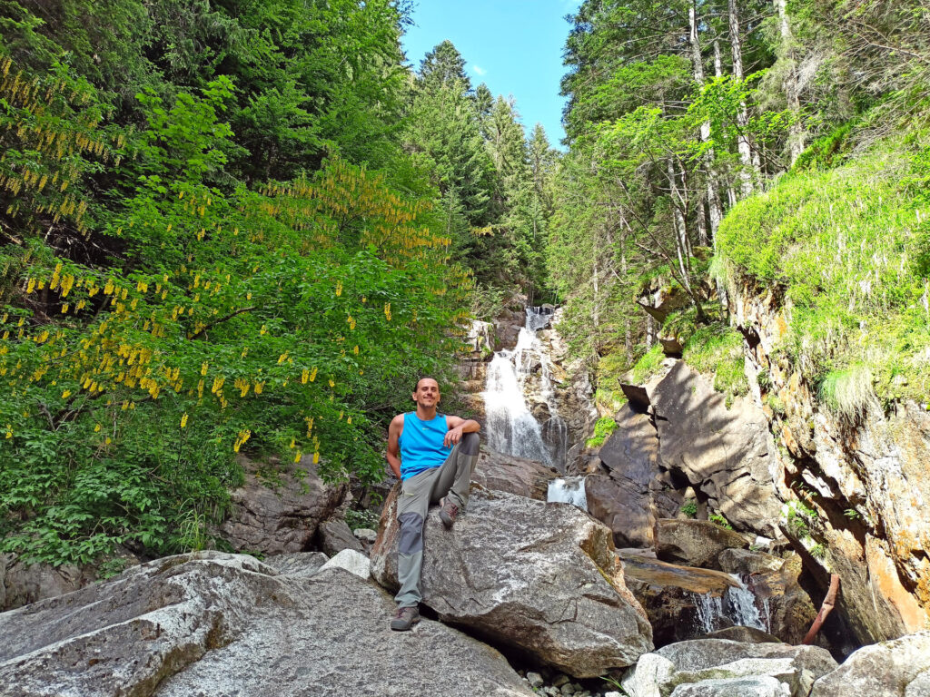 Gab in relax al termine della via sul bel torrente