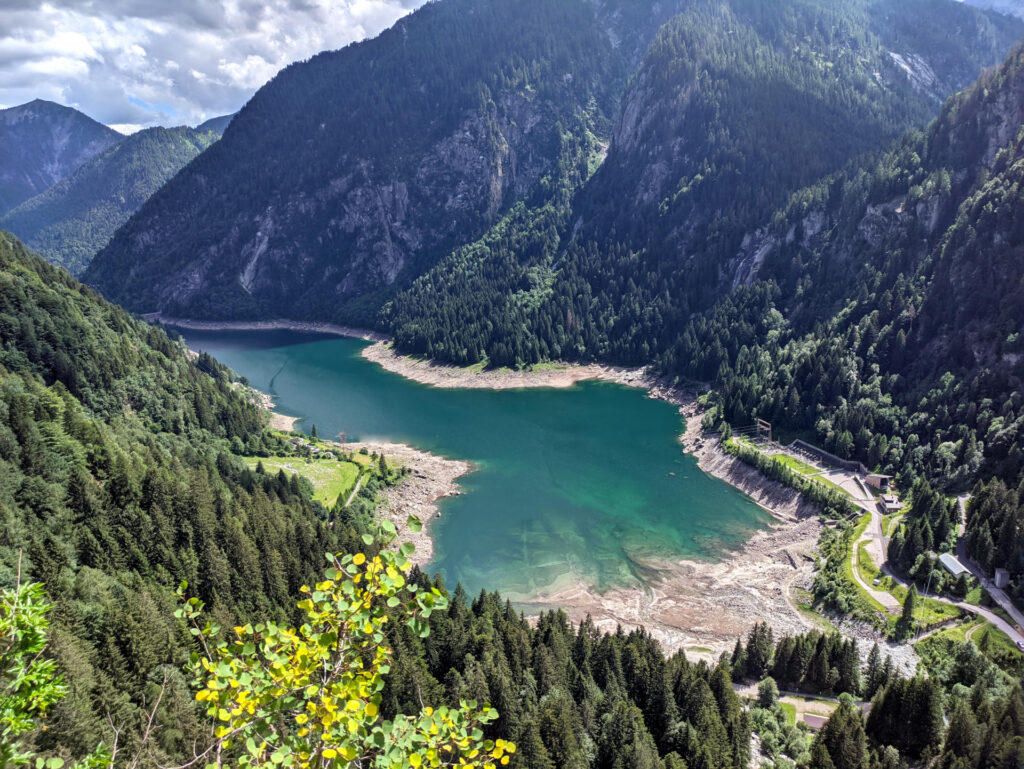 Da quassù il lago è una meraviglia!!