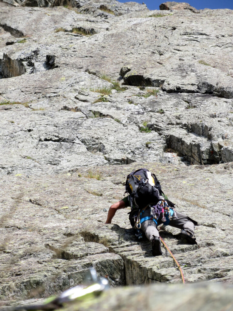 Gab impegnato nel tiro chiave della via dei Torrioni alla Punta Venezia