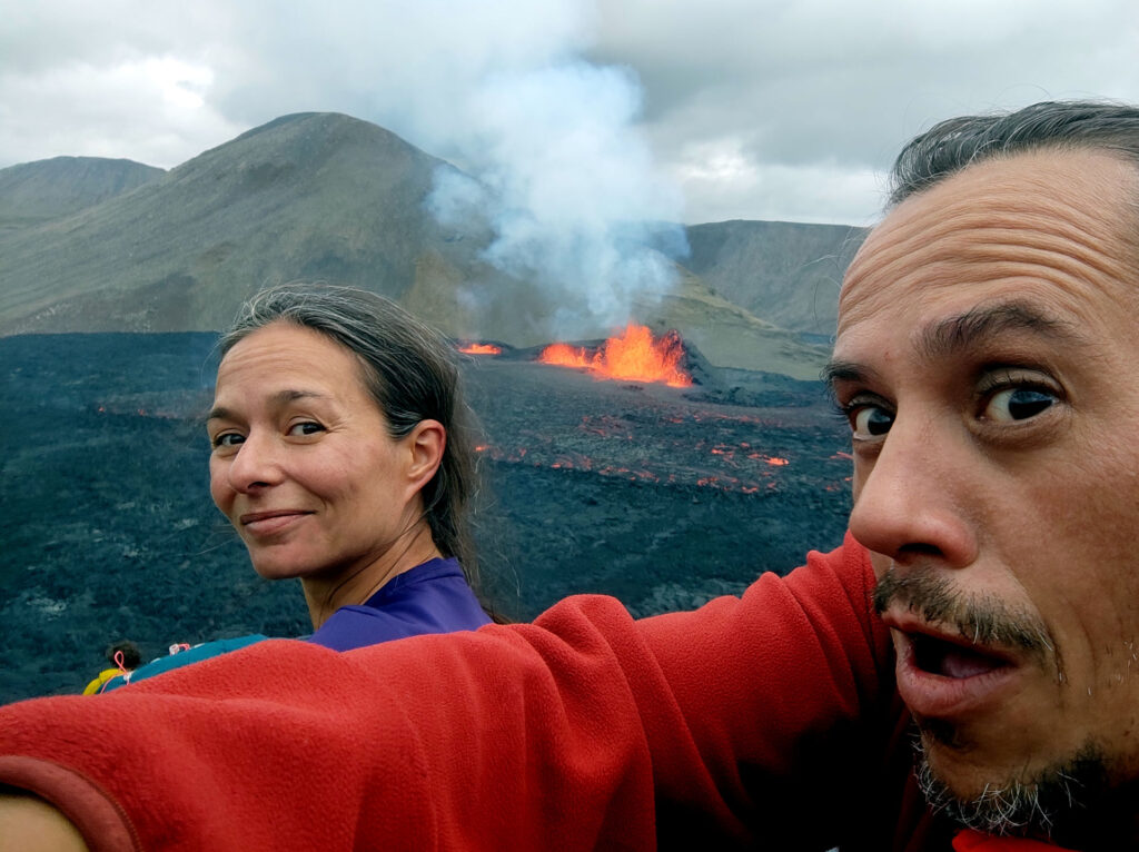 selfie pagliaccio in presenza del vulcano (e quando ci ricapita?!)