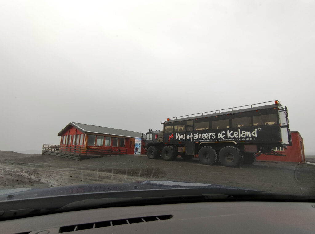 gita on the road al campo base del Langjökull