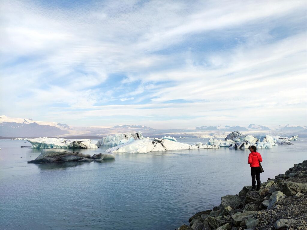 iceberg alla deriva: guardarli è commuovente, e vanno velocissimi