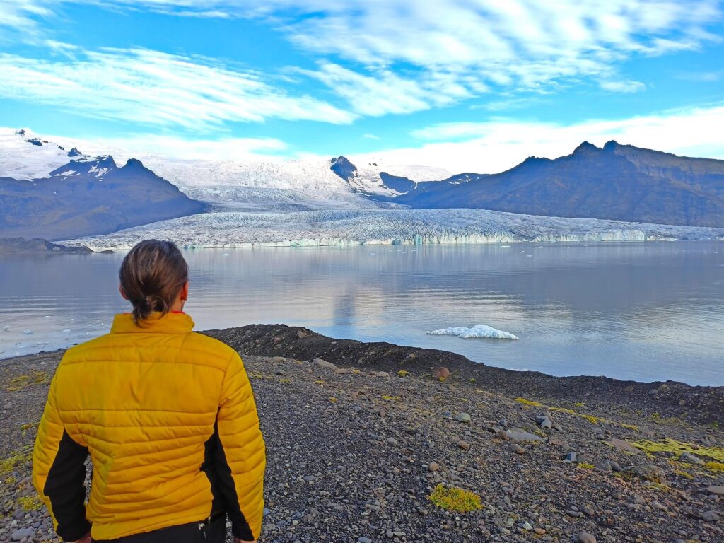 Fjallsárlón è la prima laguna glaciale che si incontra, deviando appena dalla Ring Road