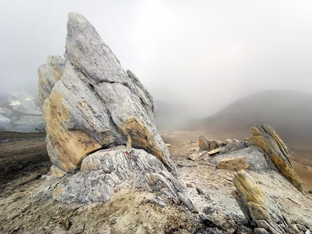 Ed ecco finalmente le splendide guglie bianche di Lebendun!