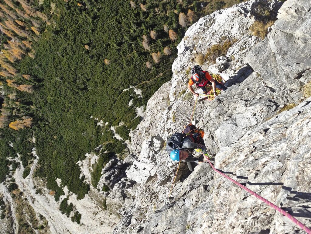 ora tocca a Erica, che se la cava egregiamente