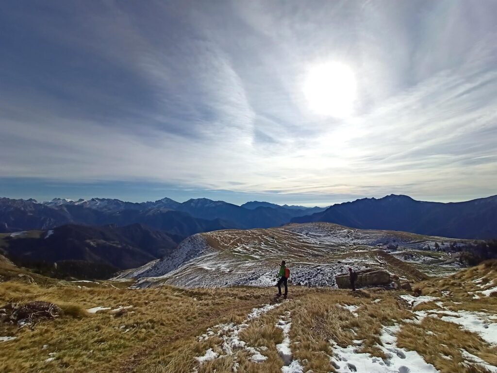 Man mano che ci si alza, si capisce perché si chiamano "i Piani dell'Avaro" ;)