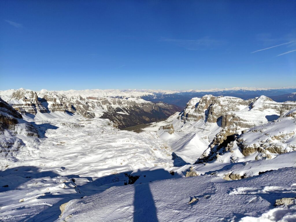 sulla destra il gruppo della Campa che ancora ci manca da esplorare