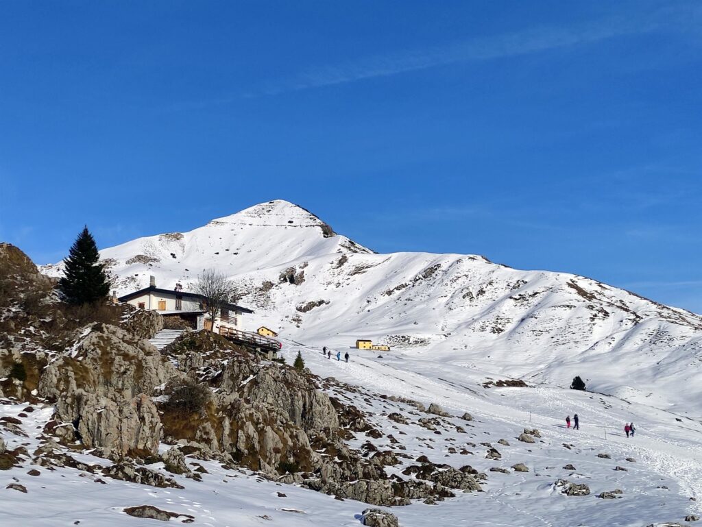 vista dal rifugio Casari verso il Sodadura