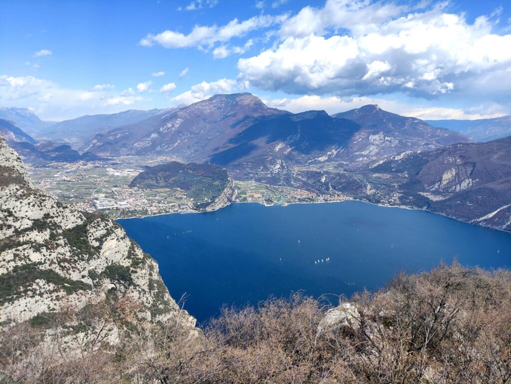 verso Riva del Garda e Arco di Trento