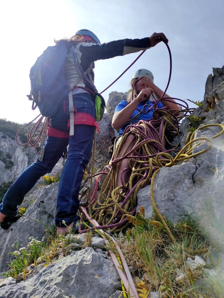 Facciamo un po' d'ordine nel gran bordello di corde per affrontare le calate