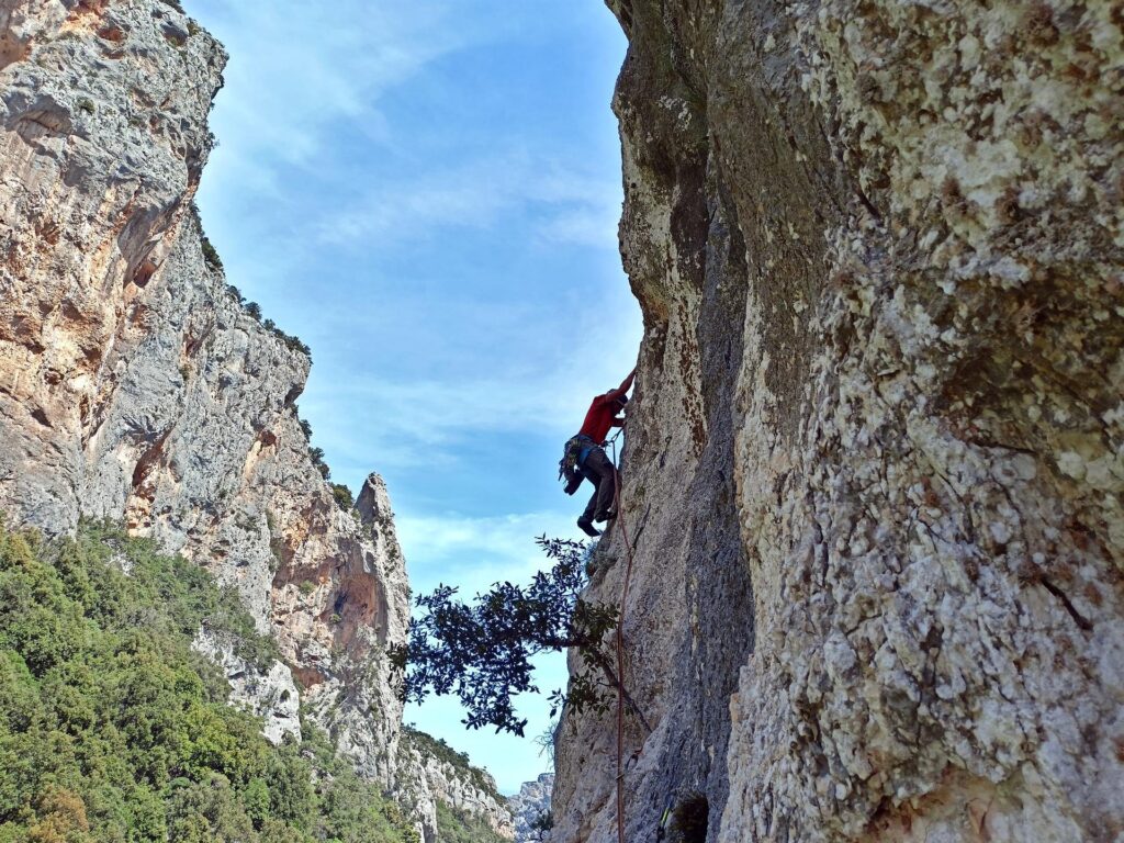 Gab in dinamica mentre approccia lo spigolo Nord est