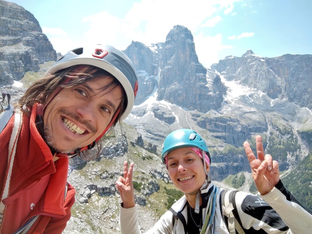 Piccolo selfie pagliaccio di metà via!