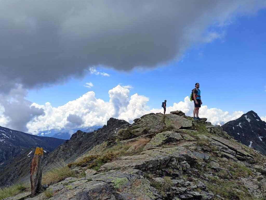 altro bel punto panoramico: è il bello di questa cresta! Dietro di noi, a destra, l'ormai lontana cima del Tantanè