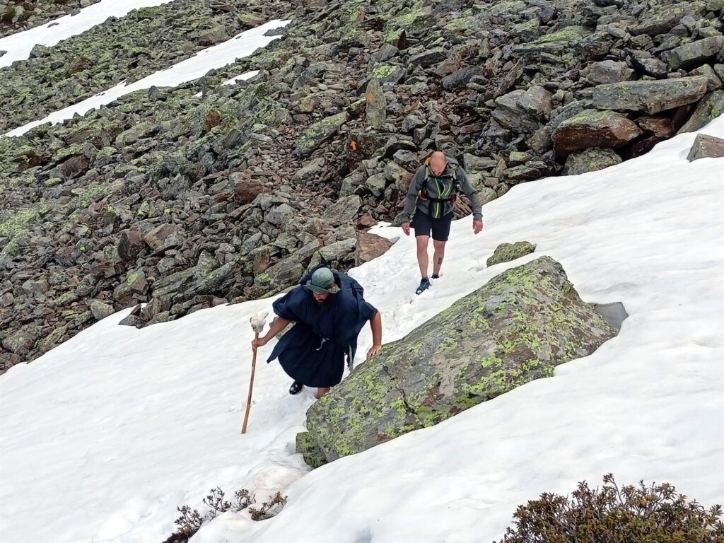 si procede sprofondando in alcuni punti