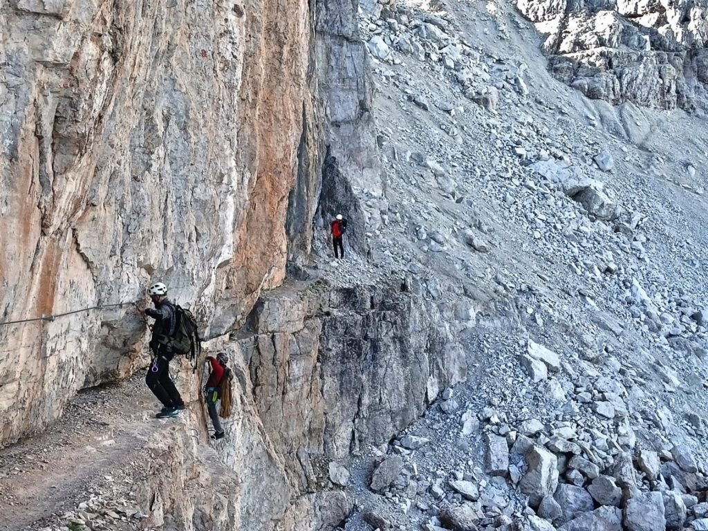 a quest'ora (circa le 8 del mattino) si incrociano solo climbers