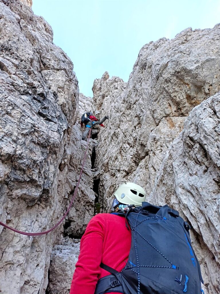 Gab all&#039;attacco del primo caminetto: si sta prima al centro per poi uscire a destra