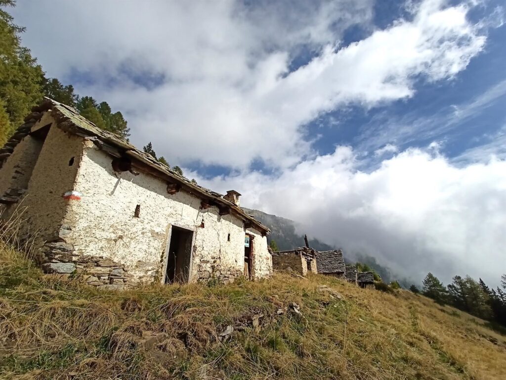 l'Alpe Rona... che è in vendita!