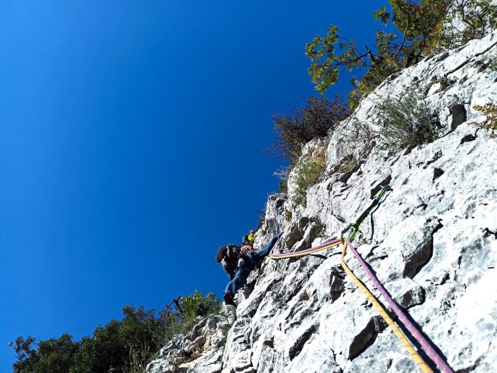 questo dovrebbe essere il tiro chiave, che alla fine ha un passo in traverso delicato e una rimonta non difficile