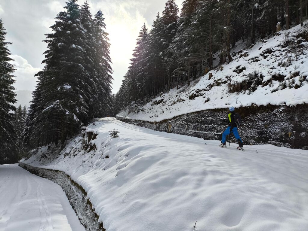 L'avvicinamento su strada è lunghetto, ma comunque piacevole