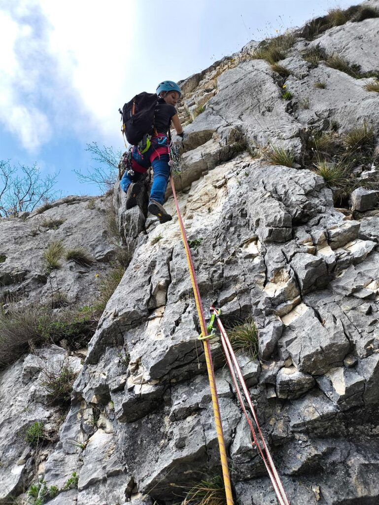 Erica all&#039;attacco del pilastro finale della via dello Sperone