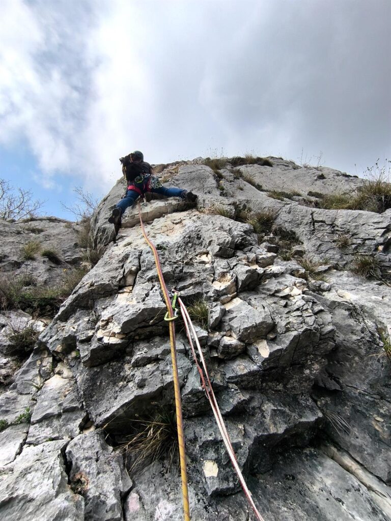 Erica in uscita dall'ultimo tiro della via dello Sperone