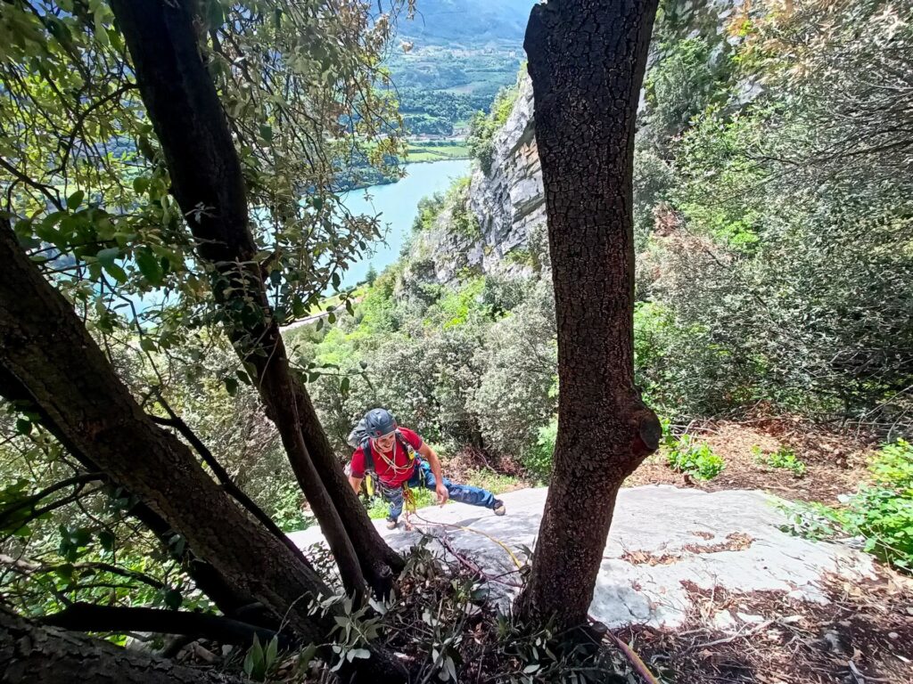 la vista del lago ripaga da subito