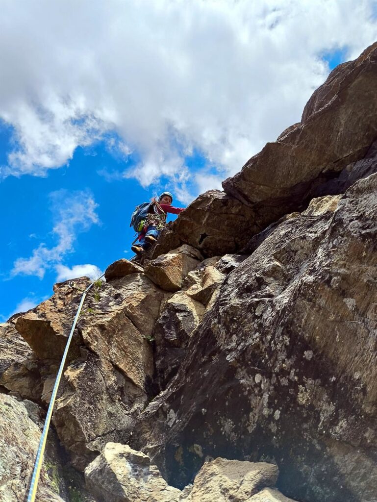 il quarto tiro è molto godibile, su roccia splendida, un po&#039; esposto