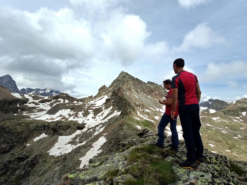 facciamo due passi fino all&#039;adiacente Cima del Plan Sertif dalla quale si vede bene la cresta del Pizzo Matto