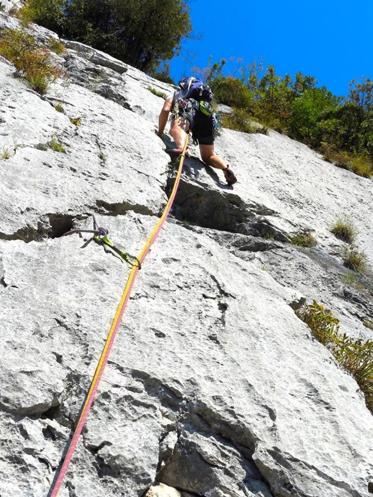 Niggah piazza un dado e supera il risalto