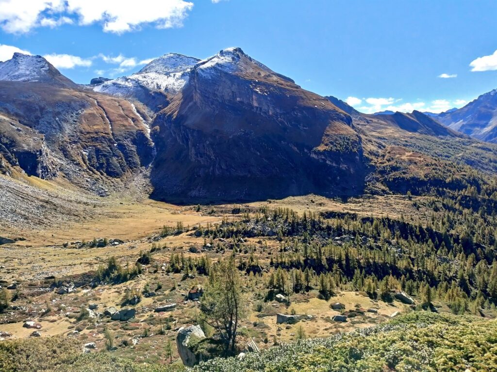 una vista spettacolare sulla valle in cui scenderemo