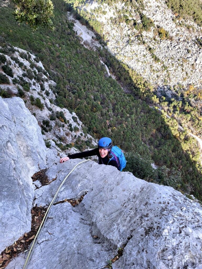 Elisa divertita in uscita dal decimo tiro