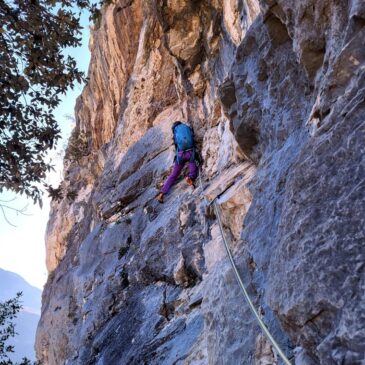 Via Il Mercurio Serpeggiante – Coste dell’Anglone, Arco: più unto che mercurio 😅